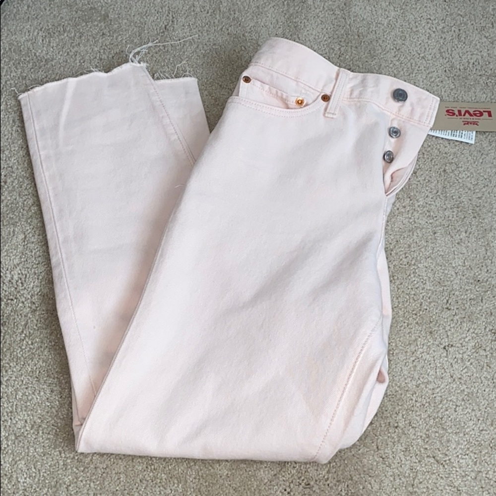 Anthropologie’s Levi’s light pink jeans